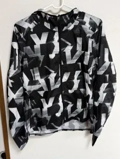 adidas ウィンドブレーカー 総柄 フード付き M サイズのサムネイル