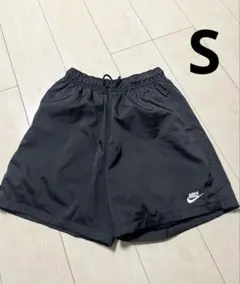 NIKE ハーフパンツ　Sサイズ　ナイロンパンツ　ブラック