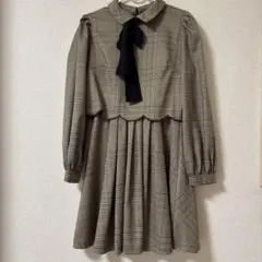 チェック柄リボン付きワンピース