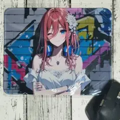 【未開封】 五等分の花嫁　中野美玖　マウスパッド　ラバー製