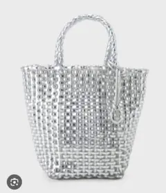 【新品　タグ付き】UNTITLED メッシュ トートバッグ シルバーのサムネイル