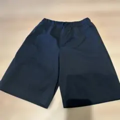 UNIQLO ユニクロ　黒 ハーフパンツ サイズ150