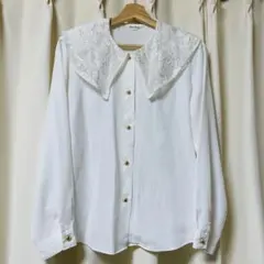 長袖　ブラウス　ホワイト　レース襟　金ボタン　白　卒業　新入学　社会人　L