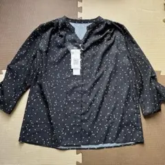 新品未使用Ｍ　ミッシェルクラン　七分袖　ドットブラウス