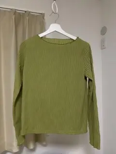 ニュアンス トップス