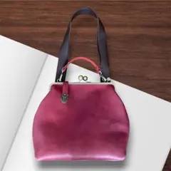 姫路レザー シーンに合わせてカスタマイズできる万能がま口バッグ