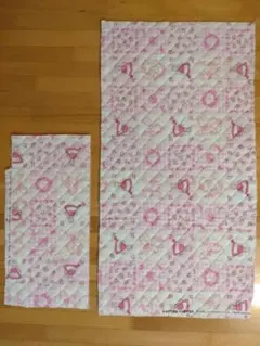 激レア　昭和レトロ　当時物　マロンクリーム　キルティング　キルト　生地　1987 激レア 昭和レトロ 当時物 マロンクリーム キルティング キルト