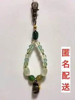ハンドメイド／和風ストラップ／狐面／金古美／緑系／天然石／匿名配送