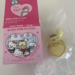 韓国　olive young ポムポムプリン フィギュア　ヒッパーズ　オリヤン