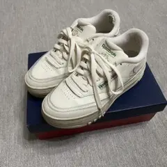 【Reebok】Club C EXTRA厚底スニーカー