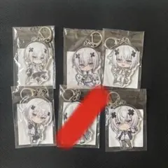 メルトくん ミニチュアキーホルダー - メルカリ