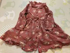 レトロ　赤い花柄長袖ワンピース 120サイズ