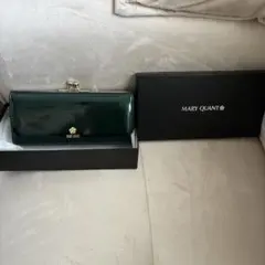 MARY QUANT 長財布 グリーン エナメル