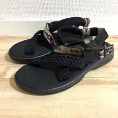 美品✨Chubasco スポーツサンダル ブラック ネイティブ柄のサムネイル