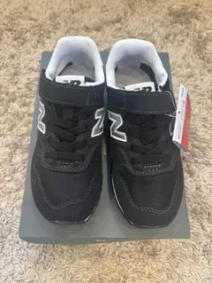 【新品未使用】New Balance YV373KB2 /18.0am