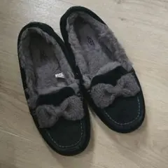 UGG Australia ボウ付きモカシン ブラック 38　リボン