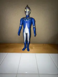 ウルトラマンアグル ソフビ フィギュア