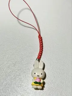 Item thumbnail for item 047d0e32-01cc-4bcb-81c2-fec0e3b3465b