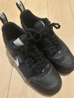NIKE AIR FORCE 1 ブラック スニーカー