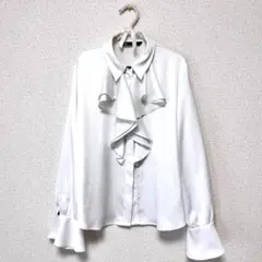 ZARA フリルブラウス ホワイトのサムネイル