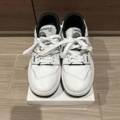 New Balance 550 ホワイト/ブラック スニーカー