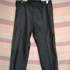 黒のワークパンツ ストレートフィット FERRARI PUMA