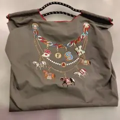 Item thumbnail for item fb0fa204-eb95-4e07-ac29-6b0c99989cbb