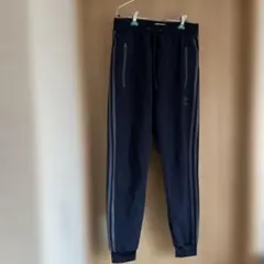 カ　adidas ネイビー ジャージパンツ