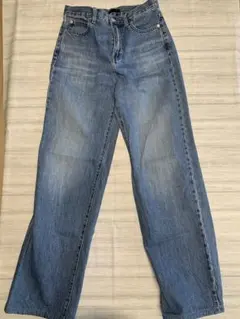 UNIQLOユニクロ　ワイドストレートジーンズ丈長め股下（78センチ）ブルー