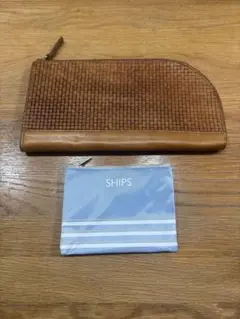 おまけ付き　SHIPS レザー クラッチバッグ