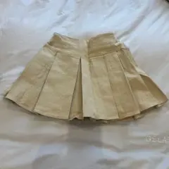 プリーツミニスカート ベージュ Mサイズ 韓国 ファッション（ズボン付き）