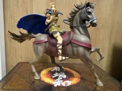 たつみ様】キングダム 王騎 フィギュア 馬乗り 箱付き - メルカリ