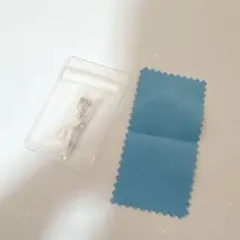 【新品・未使用】シルバー ダングルピアス　イヤーアクセサリー