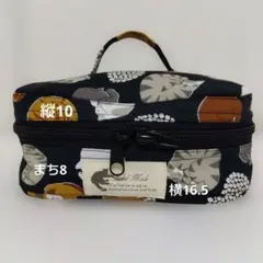 まんまる猫生地ハンドメイドオリジナルとトラベルポーチ