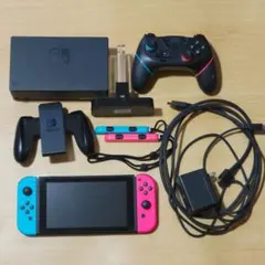 Nintendo Switch 本体 ネオンブルー ネオンピンクのサムネイル