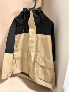GU マウンテンパーカー ブラック/ベージュ