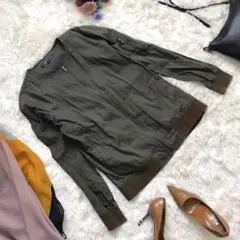 Beno ビーノ ジャンパー ノーカラー アウター ブルゾン カーキ M