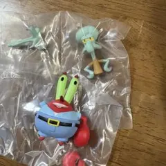 スポンジボブ ならぶんです。(カーニ・イカルド)