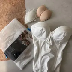 bridalbloom ビスチェ オフホワイト E65 【未使用パッド付き】