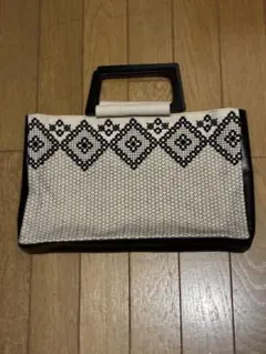 戸塚刺繍のバッグ新品未使用