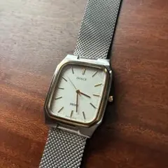 SEIKO 1F21-0BFO スクエアゴールド ローマンドレス腕時計 箱付 白 