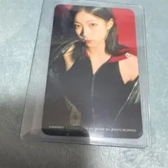 LE SSERAFIM D’ICON POP UP カズハ