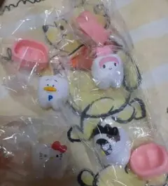 サンリオ みんなでなっちゃお！歯 4種 ガチャ