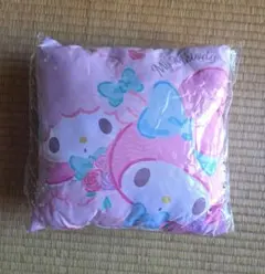 新品未使用　マイメロディ　クッション