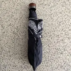 新品未使用　BURBERRY 折りたたみ傘 晴雨兼用 黒