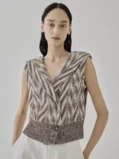 【極美品】AKIRANAKA 24SS Rosalie knit PO BRWHのサムネイル