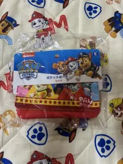 パウパトロール　 ポケットポーチ レッドのサムネイル