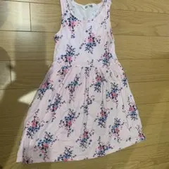 【未使用】花柄ワンピース