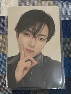 ATEEZ ホンジュン Ashes to Light FC特典トレカ