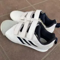 adidas 少年野球　 スパイク ホワイト/ネイビー　22.5㎝